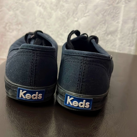 Keds - Picture 4 of 4